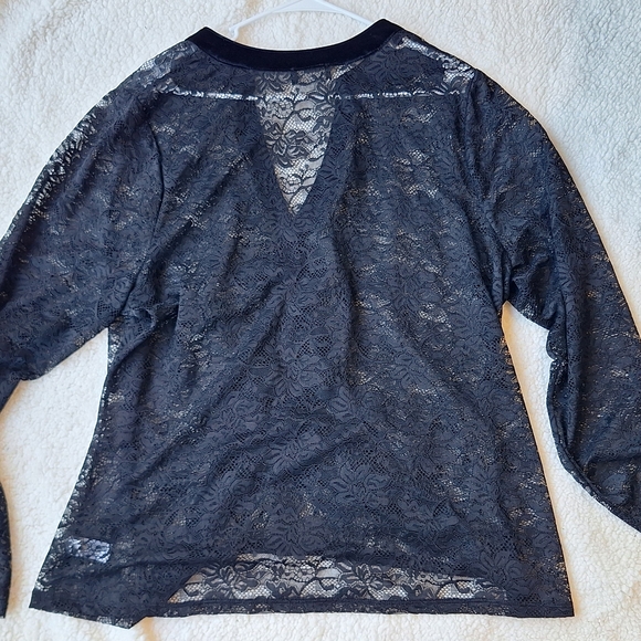 Lane Bryant Black Lace Button Front Top Size 20 Sheer Ruched Blouse Velvet Trim - Picture 11 of 14